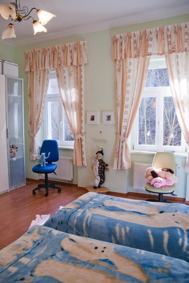 Apartman Na Zahradni カルロヴィ・ヴァリ エクステリア 写真